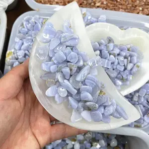 Vendita calda naturale agata blu del merletto lucido della pietra preziosa schiacciato cristallo tumbled pietra di guarigione per amore