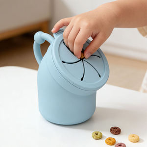 Tasses à collation en silicone pour bébés et tout-petits, avec poignée antidérapante, pour le stockage des aliments et la prévention des éclaboussures – Vente chaude - Product Image 4