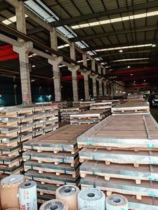 Bon prix TISCO BAOSTEEL Tôle / <span class=keywords><strong>Plaque</strong></span> en acier inoxydable laminé à chaud 304 2B BA 6K 8K Acier inoxydable à bas prix pour une qualité supérieure - Product Image 6