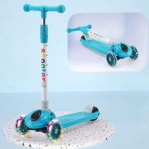 Scooter Elettrico a Tre Ruote all'Ingrosso con Sedile Regolabile in Altezza per Bambini - Product Image 3