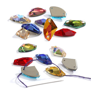 Hebillas planas de alta gama con calidad K9, joyería de diamantes cosida a mano y accesorios de ropa, venta al por mayor de fábrica. - Product Image 3