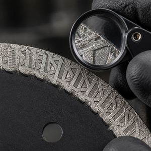 <span class=keywords><strong>ใบ</strong></span>เลื่อยเพชรแบบกดร้อนบางพิเศษ K Turbo ขนาด 115/125 มม. สำหรับตัดกระเบื้องเซรามิก ออนิกซ์ บะซอลต์ พร้อมขอบโค้งมน ดีไซน์แกนสมดุล - Product Image 4