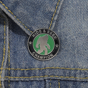 Мультяшная эмалированная брошь в виде снежного человека, модные аксессуары для одежды, подарочные украшения для друзей - Product Image 5