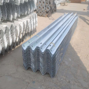Barrera de Seguridad Vial Galvanizada Tipo <span class=keywords><strong>W</strong></span> de Fábrica China, Barrera de Protección Contra Choques - Product Image 2