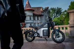 Motocicleta Eléctrica Todoterreno de Alto Torque, 72v 5000w, para Adultos, de Largo Alcance, con Neumáticos Anchos, Estilo Motocross - Product Image 5