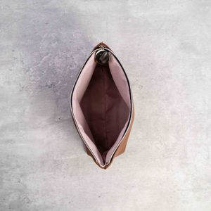 Sac cosmétique en cuir PU pour femmes, fermeture à glissière, pour le rangement du maquillage, logo personnalisé, vente directe d'usine certifiée ISO BSCI - Product Image 4
