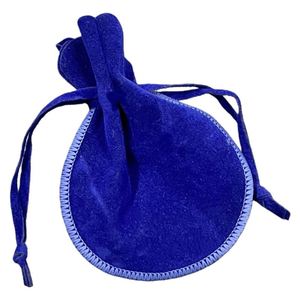 Sac cadeau en velours personnalisable avec cordon de serrage pour colliers, boucles d'oreilles, bagues, bracelets et autres bijoux - Product Image 3