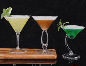 Vasos de Margarita Acrílicos Grandes de 300 ml, Suministros de Bar para Cócteles de Plástico Reutilizables - Product Image 3