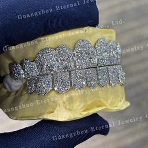 Fondo personalizzato 2 4 6 8 10 mosaico VVS Moissanite Lab Diamond taglio dritto S925 argento 10K 14K oro massiccio denti <span class=keywords><strong>Grillz</strong></span> - Product Image 4