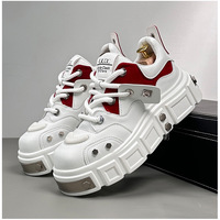 Chaussures de marche légères personnalisées confortables et respirantes Chaussures de skateboard plates tendance pour hommes