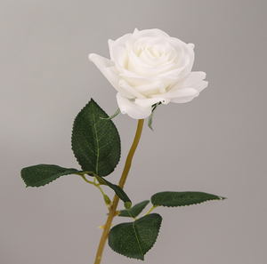 Rosa Artificiale a Stelo Singolo Effetto Realistico, Prezzo Conveniente per Matrimoni, Eventi e Decorazioni Festive - Product Image 2
