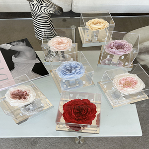 Vente en gros de magnifiques bouquets géants de roses réelles préservées pour la Saint-Valentin, Noël, la remise des diplômes, en boîte cadeau longue durée - Product Image 1