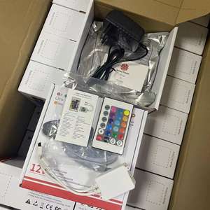 Bande lumineuse <span class=keywords><strong>LED</strong></span> de 16,4 pieds, 300 <span class=keywords><strong>LED</strong></span>, AC 100-240V, SMD 2835, <span class=keywords><strong>ruban</strong></span> <span class=keywords><strong>LED</strong></span> flexible avec télécommande par application, pour la décoration de fond de télévision - Product Image 6