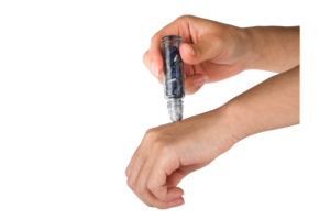 Sang Trọng 4Ml 6Ml 8Ml 10Ml 15Ml Rõ Ràng Hổ Phách Màu Xanh Sương Nước Hoa Tinh Dầu Cuộn Chai Thủy Tinh Với Nắp Tre - Product Image 6