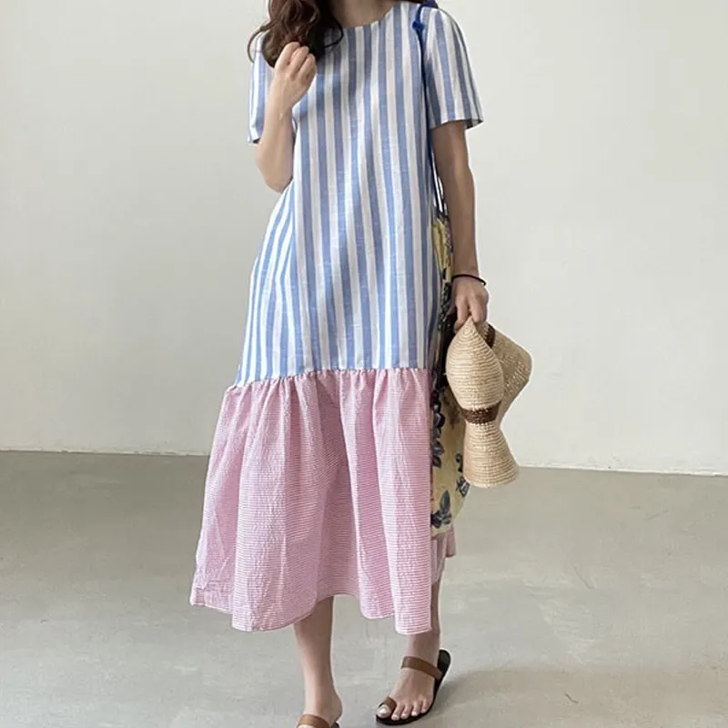 Wholesale 2023 Summer Small and Versatile Round Neck Stripe Contrast Panel Loose Knee Length Ruffled Women's Dress