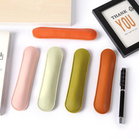 Étui à stylo unique en cuir PU de couleur macaron de haute qualité 2025, logo personnalisé, simplicité créative, pochette pour stylo unique
