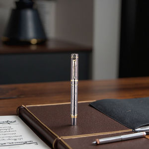 Caneta Tinteiro Executiva de Luxo YIREN em Metal com Padrões de Mármore Cinza Nebuloso, Escrita Premium e Presente - Product Image 2