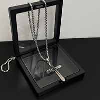Collier croix en acier inoxydable, style long argenté, adapté aux hommes et aux femmes, vente en gros