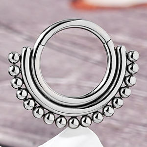 ASTM F136 titanio 16G incernierato segmento elica Conch Zirconia Hoop anello <span class=keywords><strong>Septem</strong></span> Clicker gioielli per il corpo Piercing al naso gioielli - Product Image 4