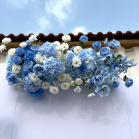 Nouvel ensemble personnalisé bleu ciel de fleurs artificielles roses et lys pour décoration de mariage/anniversaire, toile de fond de scène, chemin de fleurs pour allée