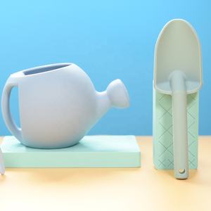 Unisex verano al aire libre BPA-libre silicona juguetes conjunto portátil playa Arena jardín regadera molde con suave cubo pala divertido niños - Product Image 3