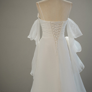 Robe de Mariée Élégante à Traîne en Chiffon Plissé avec Bretelles, Robe de Demoiselle d'Honneur Sfy186 - Product Image 5