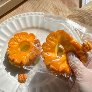 Jouet anti-stress ananas en TPR de haute qualité au design innovant pour enfants – Nouveauté et jouet farfelu - Product Image 2