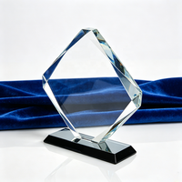 En gros Logo Personnalisé Mot Graver 3D Vierge Optique K9 Cristal Trophée Verre Plaque de Prix