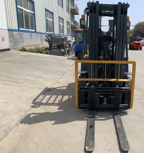 T Type Counterbalanced Forklift 3 Ton 3.5 Ton Diesel Forklift with Hydraulic Control Bucket