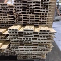 Matériaux de construction en bois grainé vendus directement en usine, panneau mural WPC