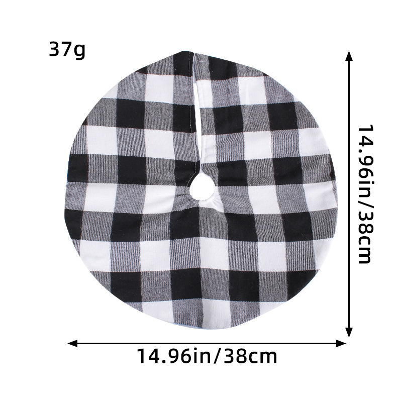 N2-21 black and white checkered tree skirt