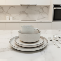 Ensemble de salle à manger en grès Guangda, style classique contemporain et luxueux |   Assiettes et tasses en céramique blanche émaillée |   Résistant à la chaleur, compatible four/micro-ondes
