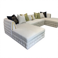 Juego de Sofás Modulares Chesterfield Europeos de Terciopelo Moderno con Patas de Plástico Doradas - Muebles para Sala de Estar y Hotel