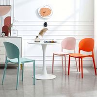 Chaise d'événement empilable moderne en plastique, pour extérieur, salle à manger, banquet, monobloc, pour enfants