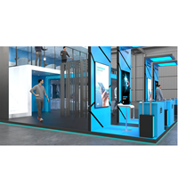 Diseño de Stand Abierto Multifuncional de Madera con Techo de Celosía para Exposiciones Globales