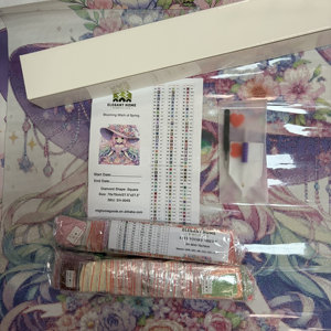 Kit <span class=keywords><strong>di</strong></span> Pittura Diamantata 'Strega della Primavera in Fiore' per Adulti, Decorazione Casa con Diamanti Completi - Product Image 3