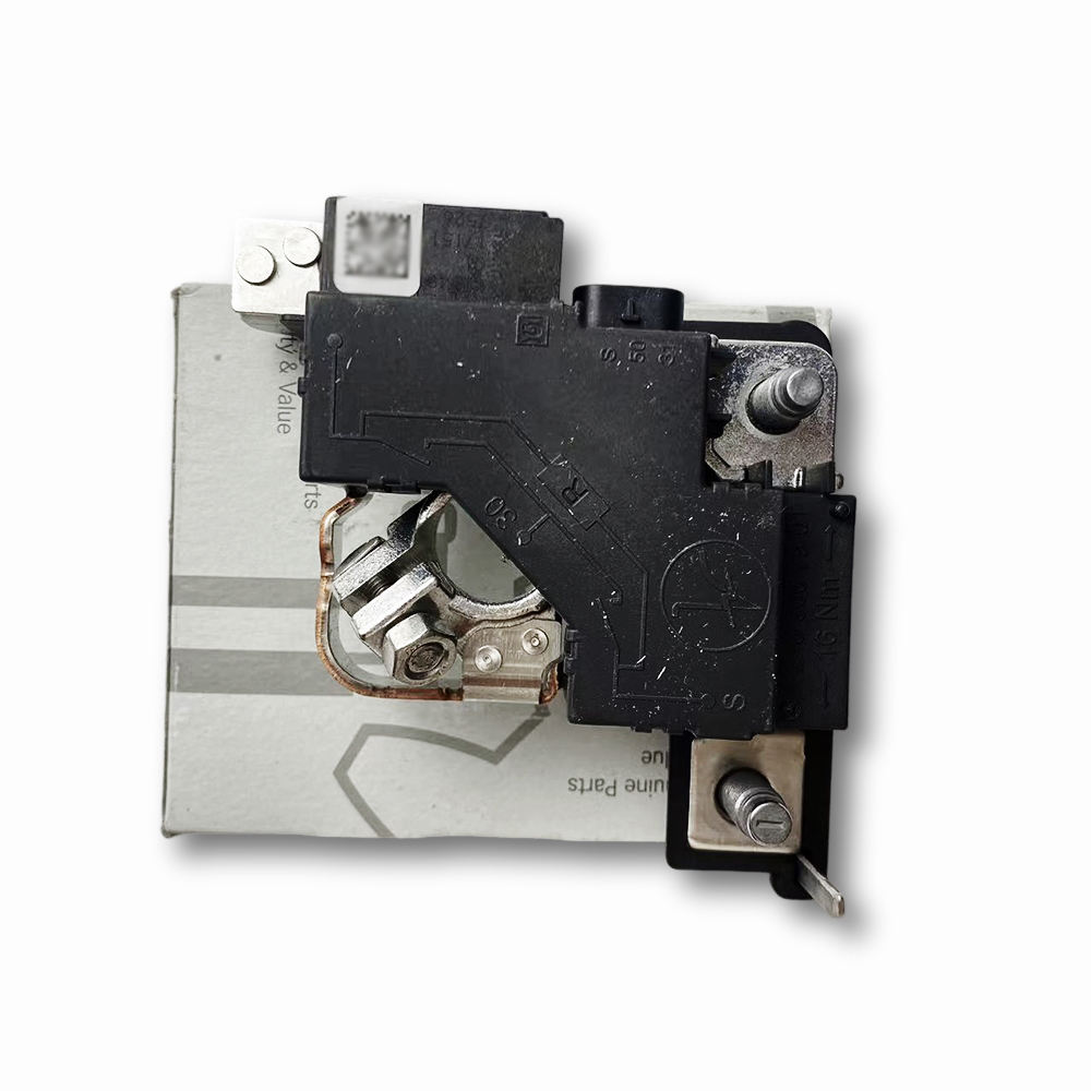 Mercedes-Benz セキュリティA219820322664 新品 未使用 Mercedes C