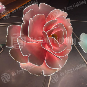 Luces Decorativas LED Impermeables IP65 con Diseño de Flor de Peonía para Uso en Interiores/Exteriores, para Lugares Turísticos y Resorts - Product Image 3