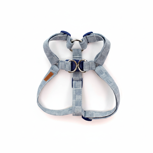 Arnés Personalizado Ace Material de Poliéster y Nylon con Decoración de Remaches - Product Image 1