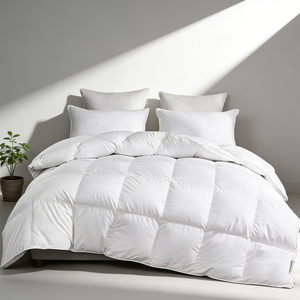 Edredones de plumas de pato de lujo para hoteles, cálidos, transpirables y esponjosos. - Product Image 1