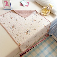 Coussin petit et multifonctionnel en coton pur matelassé avec motifs de dessins animés et d'anime