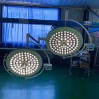 Lámpara Quirúrgica LED sin Sombra con Base Rodante, Luz Fría, Alta Calidad de Reproducción Cromática 98, para Uso Hospitalario, Ginecología, Odontología, Veterinaria
