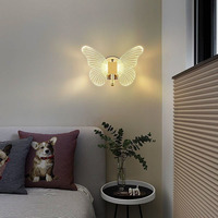 Butterfly Design LED Lustres d'intérieur et lampes suspendues Applique murale pour la décoration de la maison