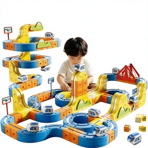 Magic Track Cube Blocchi Magnetici in Plastica per Costruzioni, Auto su Pista, Treno Elettrico Anti-Gravità ad Alta Velocità - Product Image 1