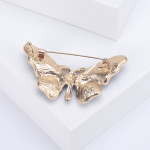 Zinc Alloy Gold Plated Trendy Butterfly Brooch Luxury Engagement Wedding Gift Party Customizable Designer Crystal Zircon Women - Product Image 4