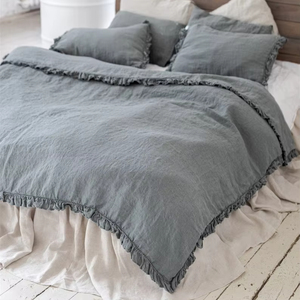 Juego de funda nórdica con volantes de lino Queen King Twin XL al por mayor con fundas de almohada de estilo rústico 200TC para el hogar, bodas, hoteles, hospitales - Product Image 1