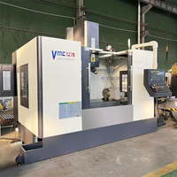 Centre d'usinage vertical CNC VMC1270 de fabrication chinoise, machine de fraisage de métaux robuste avec magasin d'outils