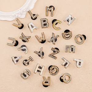 Hyb Kuaji Designers Metal Luxe Bling Op Maat Gemaakte Strass Merk Clog Schoen <span class=keywords><strong>Charms</strong></span> Goud Zilver Engelse Letter HYB907 Model - Product Image 6
