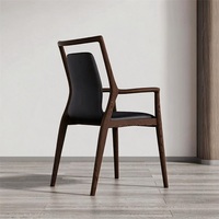 Fauteuil moderne en bois de frêne avec assise rembourrée noire et pieds en bois, idéal pour salle à manger, réception, table à thé, bureau à domicile