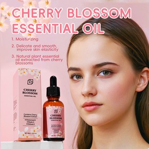 Set Sakura de 4 piezas: crema facial y loción corporal de 100ml, aceite esencial de 30ml, jabón de 100g, crema facial de 30ml - Product Image 5
